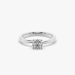Premium Solitaire Round-Cut Engagement Ring in 925 Silver | Sstringz