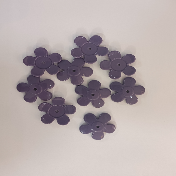 ACRYLIC EMBOSED FLOWER (10 Peices)